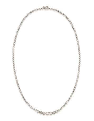 DIAMOND AND WHITE GOLD NECKLACE - photo 3