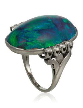 OPAL AND DIAMOND RING - Foto 3