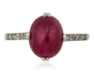 ART DECO RUBY AND DIAMOND RING