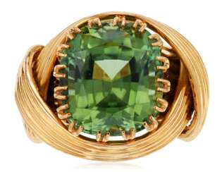 TIFFANY & CO. JEAN SCHLUMBERGER PERIDOT AND GOLD RING