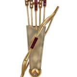 Cartier. CARTIER RUBY AND DIAMOND QUIVER BROOCH - photo 1