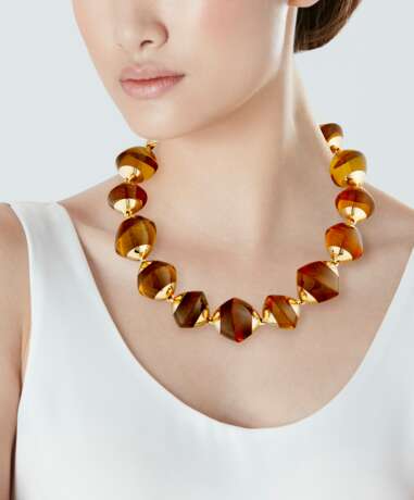 Vhernier. VHERNIER AMBER AND GOLD 'TROTTOLA' NECKLACE - фото 2