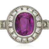 PINK SAPPHIRE AND DIAMOND RING - фото 1