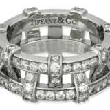Tiffany & Co.. TIFFANY & CO. DIAMOND 'WEAVE' ETERNITY BAND - фото 4