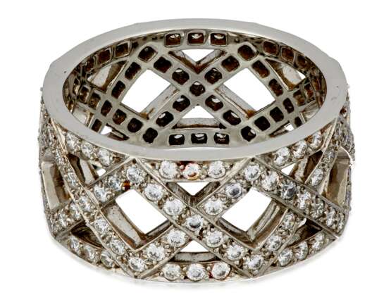 Tiffany & Co.. TIFFANY & CO. DIAMOND ETERNITY BAND - photo 4