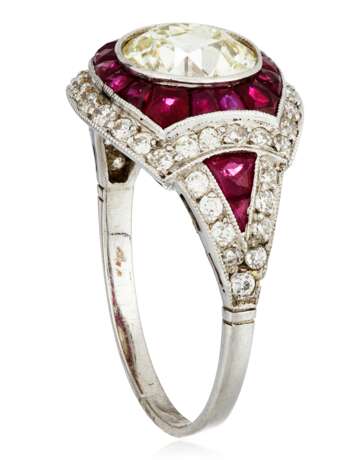 DIAMOND AND RUBY RING - фото 3