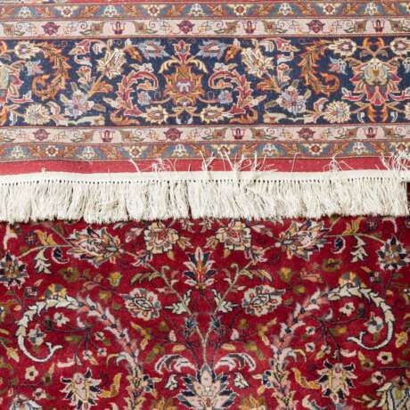 Orientteppich. 20. Jahrhundert, 258x246 cm - Foto 3