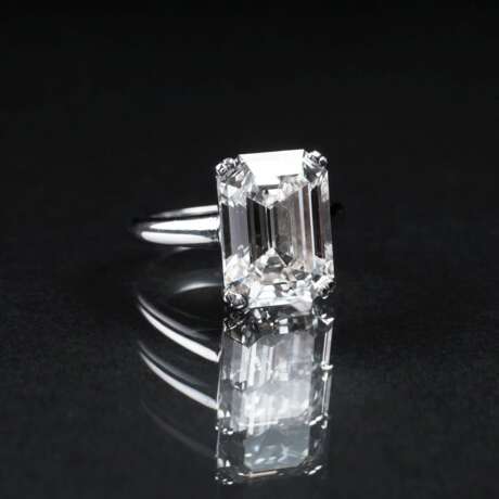 Juwelier Wilm. Erlesener, hochkarätiger Diamant-Solitär Ring - photo 2