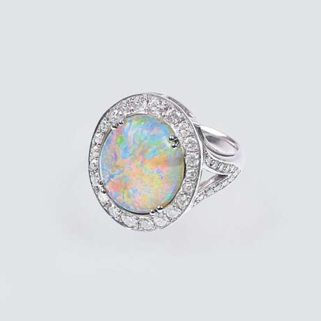 Juwelier Wilm. Vintage Opal-Brillant-Ring - фото 1