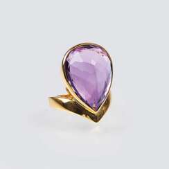 Moderner Amethyst-Ring