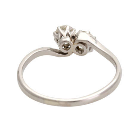 Ring mit 2 Altschliffdiamanten, zusammen ca. 0,4ct, - фото 3