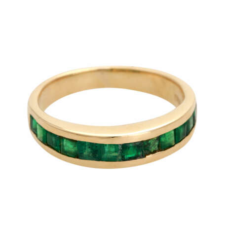Ring, ausgefasst mit 12 Smaragdcarrés, - photo 1