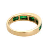 Ring, ausgefasst mit 12 Smaragdcarrés, - Foto 3