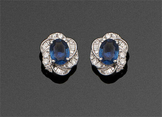 Paar elegante Saphir-Diamantohrringe - Foto 1