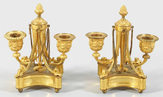 Paar Louis XVI-Tischleuchter - Foto 1
