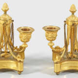 Paar Louis XVI-Tischleuchter - фото 1
