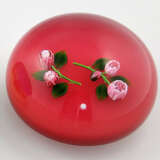 Paperweight "Semi de roses fond rouge" Baccarat 1995 - photo 1