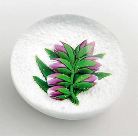 Paperweight "Crocus sur fond de neige" von Baccarat - photo 1