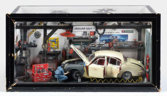 Diorama einer Autowerkstatt - photo 1