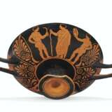 AN ATTIC RED-FIGURED KYLIX - фото 2