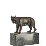 A BRONZE MODEL OF A WOLF - photo 2