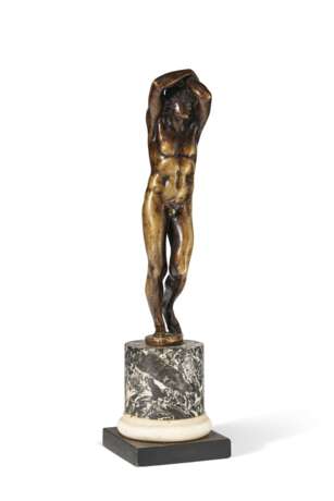 A BRONZE FIGURE OF A STANDING YOUTH, ALSO KNOWN AS NARCISSUS - photo 3