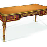 BUREAU PLAT DE STYLE LOUIS XVI - фото 1