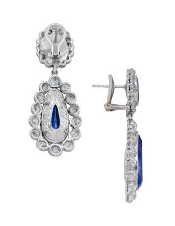 EARLY 19TH CENTURY SAPPHIRE AND DIAMOND EARRINGS - Foto 2