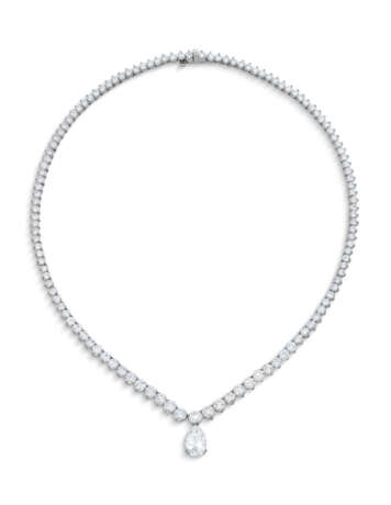 DIAMOND PENDANT NECKLACE - photo 1