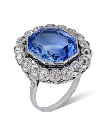 EARLY 19TH CENTURY SAPPHIRE AND DIAMOND RING - фото 3