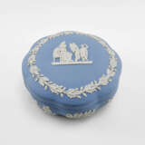 Дедал и Икар Wedgwood Biscuit porcelain England 1950 - photo 1