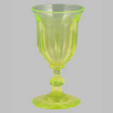 “A set of uranium glass (10 glasses 4 cups 6 wine glasses)” - photo 3