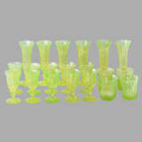 “A set of uranium glass (10 glasses 4 cups 6 wine glasses)” - photo 1