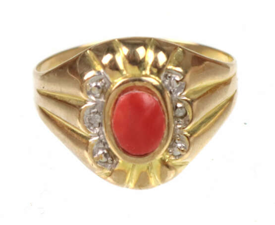 Koralle Ring mit Diamanten - Gelbgold 333 - Foto 1