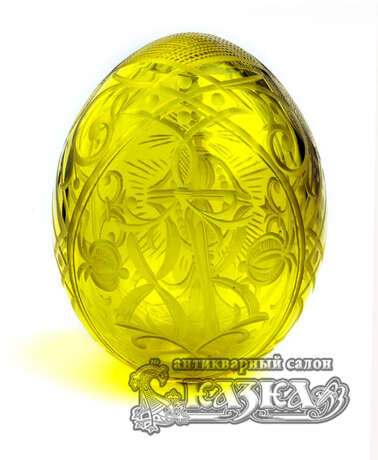 Яйцо пасхальное из уранового стекла - photo 1