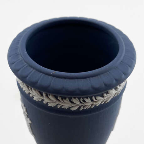 Vase “Group With Cage”, Wedgwood, Biscuit porcelain, Англия, 1974 - photo 4