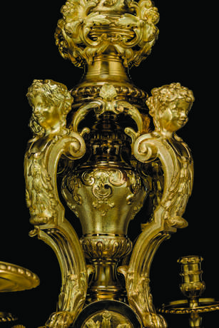 Boulle, Andre-Charles. A FRENCH ORMOLU EIGHT-LIGHT CHANDELIER - Foto 4