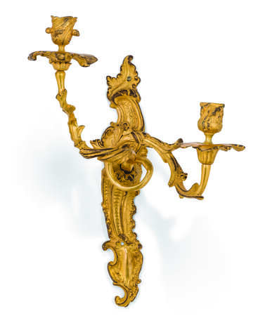 A PAIR OF FRENCH ORMOLU TWIN-BRANCH WALL-LIGHTS - photo 2