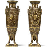 Barbedienne Foundry. THREE FRENCH 'NEO-GREC' GILT AND PATINATED-BRONZE VASES - photo 2