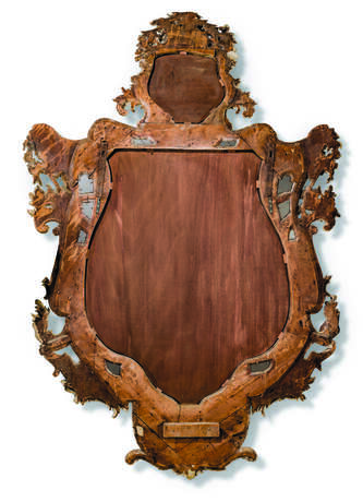 A MONUMENTAL ITALIAN GILT-VARNISHED-SILVERED ('MECCA'), WHITE AND POLYCHROME-PAINTED MIRROR - photo 4