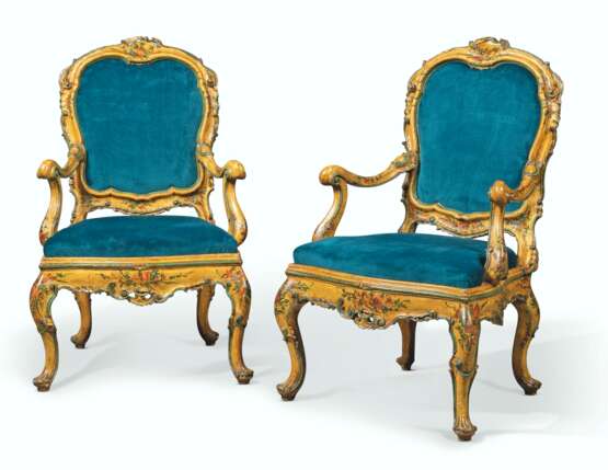A PAIR OF ITALIAN POLYCHROME-DECORATED 'LACCA' ARMCHAIRS - photo 1