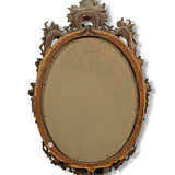 AN ITALIAN GILT-VARNISHED-SILVERED ('MECCA') MIRROR - photo 2