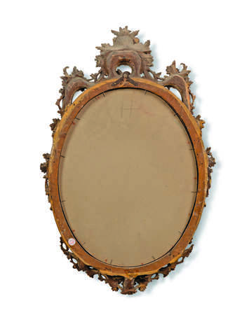 AN ITALIAN GILT-VARNISHED-SILVERED ('MECCA') MIRROR - photo 2