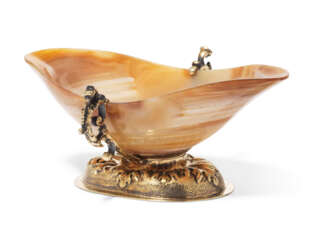 A GERMAN SILVER-GILT MOUNTED HARDSTONE CUP