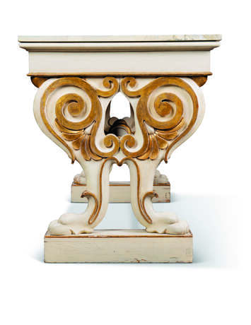 A NORTH ITALIAN PARCEL-GILT AND WHITE-PAINTED CENTRE TABLE - photo 3