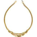 GOLD AND DIAMOND NECKLACE - фото 2