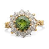 DEMANTOID GARNET AND DIAMOND RING - фото 1