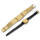 TWO GOLD AND DIAMOND WRISTWATCHES - photo 3