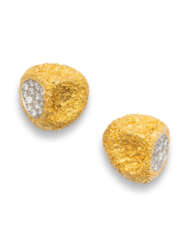 VAN CLEEF & ARPELS GOLD AND DIAMOND EARRINGS