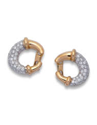 NO RESERVE - DIAMOND AND GOLD EARRINGS